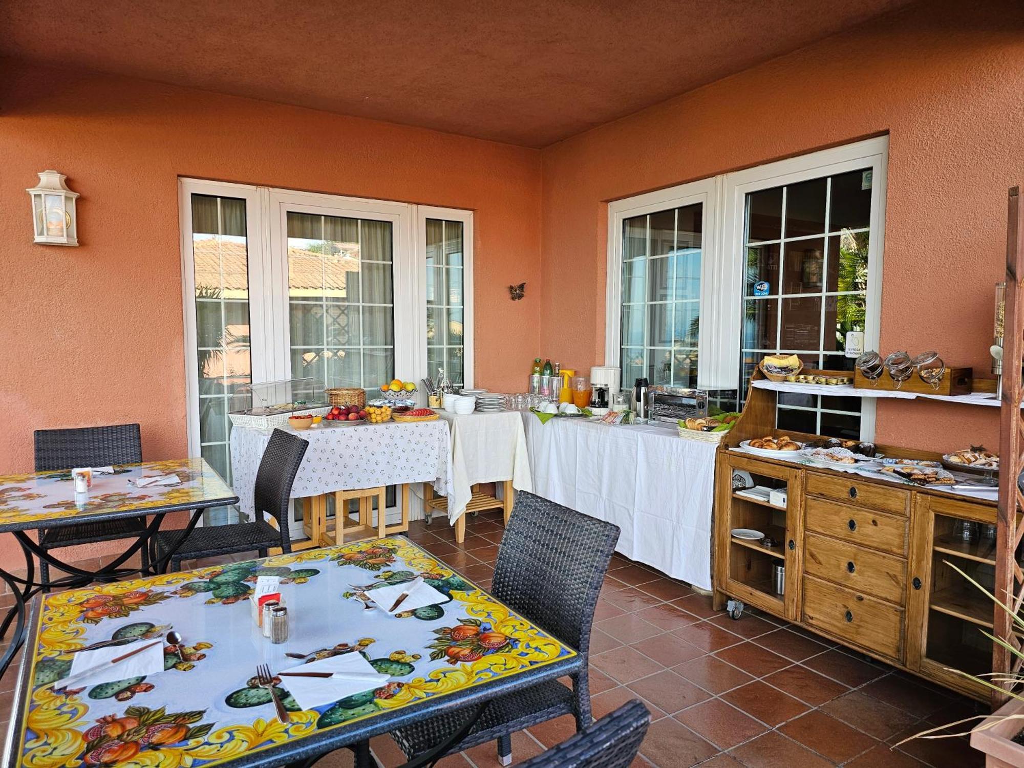 B&B Villa Di Giorgi Cefalu Exterior photo